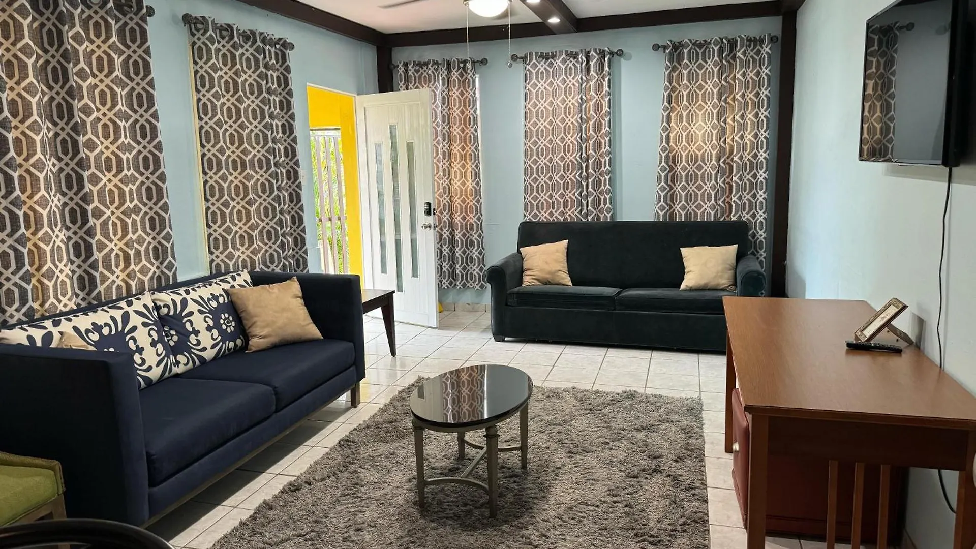 Lägenhet 3Br, 1Ba Spacious Property In Catano, Near Bacardi