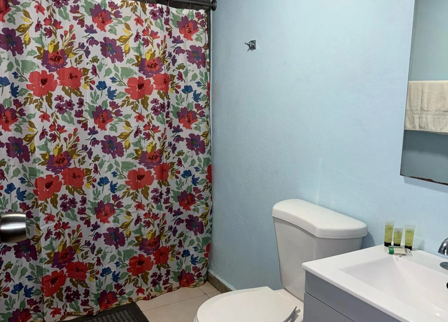 Lägenhet 3Br, 1Ba Spacious Property In Catano, Near Bacardi Puerto Rico